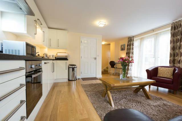 Oxford Apartments 1 Екстериор снимка