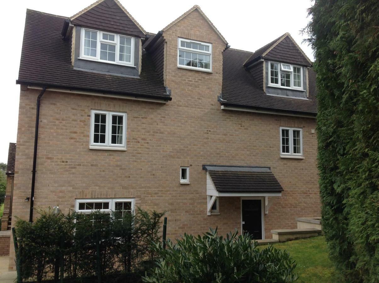 Oxford Apartments 1 Екстериор снимка